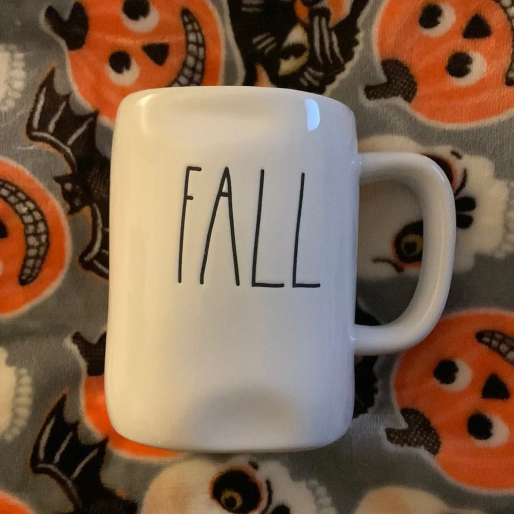 Rae Dunn x Magenta “Fall” ceramic mug - Picture 1 of 1